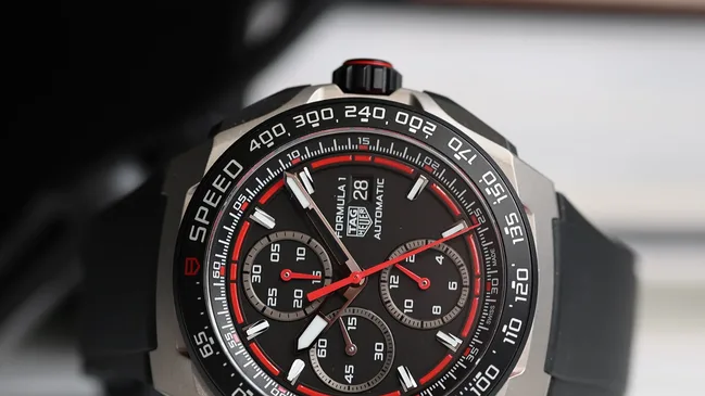 TAG_Heuer_Formula_1_Chronograph_Red_Featured_NY_2025