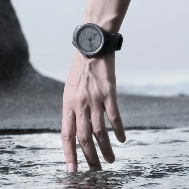 Ulysse_Nardin_Blast_Amoureux_Peintre_Still