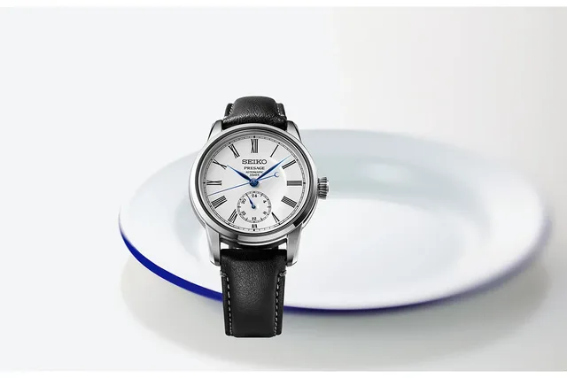 Seiko_Presage_Craftsmanship_Emaille_SPB495_Beauty_2