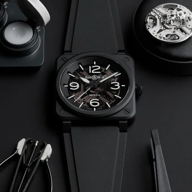 Bell-Ross_BR03-SKELETON-BLACK-CERAMIC_LOW-7