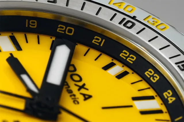 Doxa_SUB 250T_GMT_Detail_Zeiger