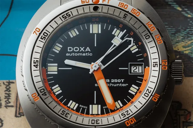 Doxa_SUB 250T_GMT_Sharkhunter