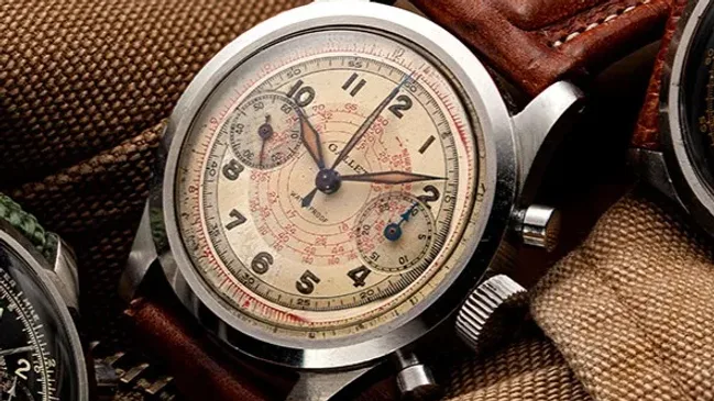Gallet-Multichron-Clamshell-from-ca.-1938