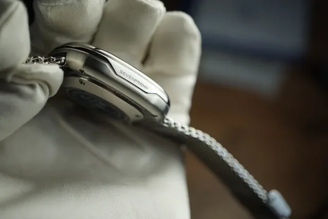 Hands-On With The SevenFriday PE1-01 M - 4