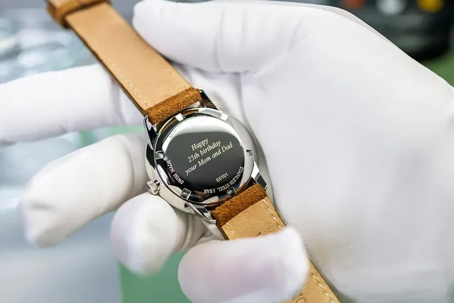 MeisterSinger_Neo-Special_S-NES9xxx_Caseback