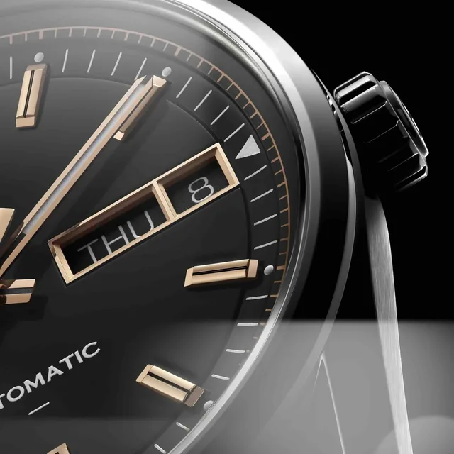 TAG_Heuer_CARRERA_WDA2111.BD0001_FOCUS_4-5