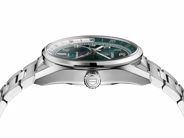 TAG_Heuer_Carrera_WDA2114.BA0043_3-4