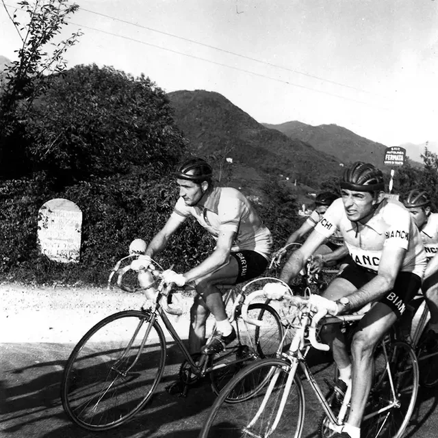 Breitling_Top_Time_Gino-Bartali-and-Fausto-Coppi_Coppa-Bernocchi_1952