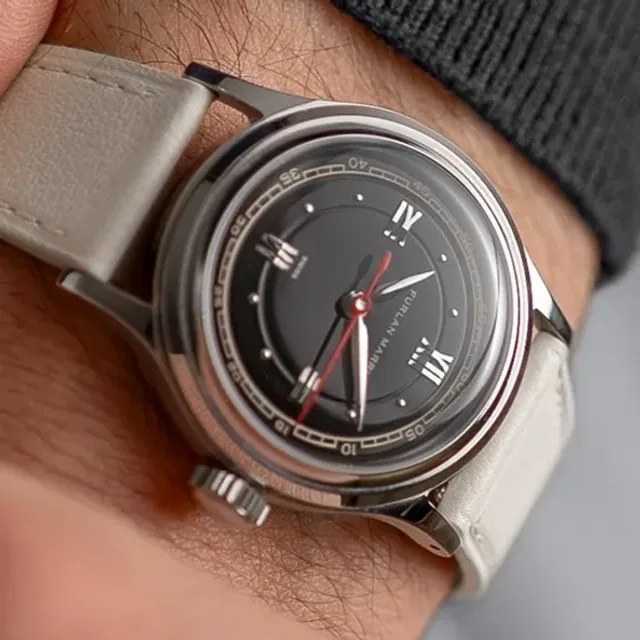 Furlan_Marri_Red_Hunter_Anniversary_Wrist