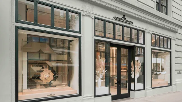 Jaeger-LeCoultre_Madison-Ave_facade-16.9-2-1