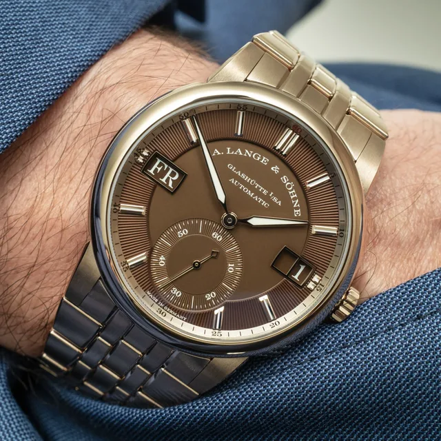 square A-Lange-Sohne-Odysseus-Honeygold-1