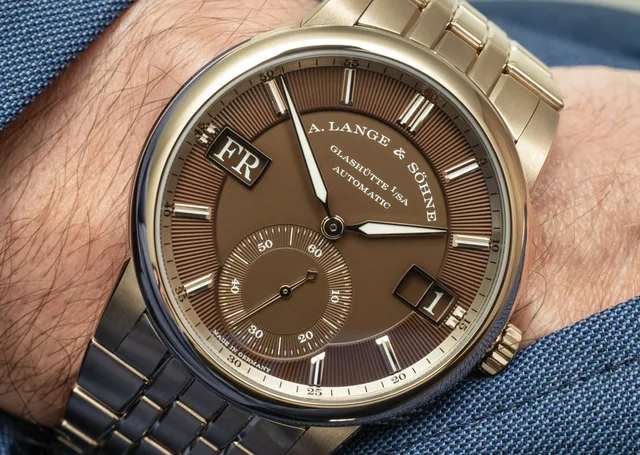 square A-Lange-Sohne-Odysseus-Honeygold-1