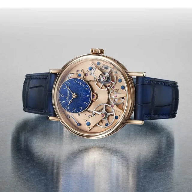Breguet_Tradition_Seconde_Retrograde_7035_liegend