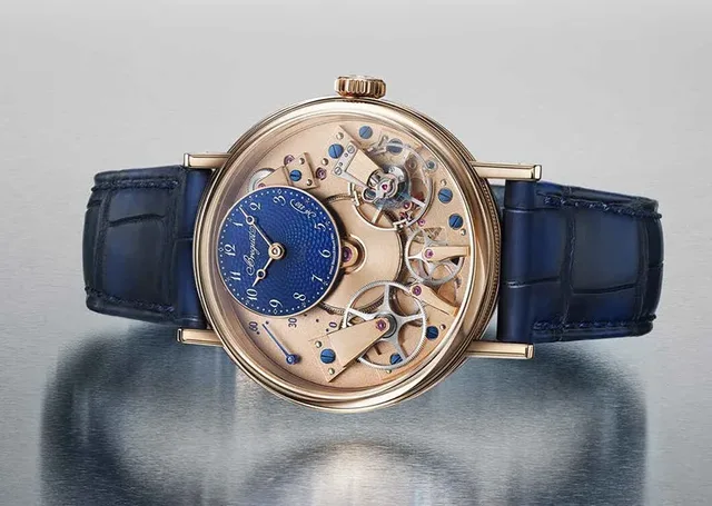 Breguet_Tradition_Seconde_Retrograde_7035_liegend