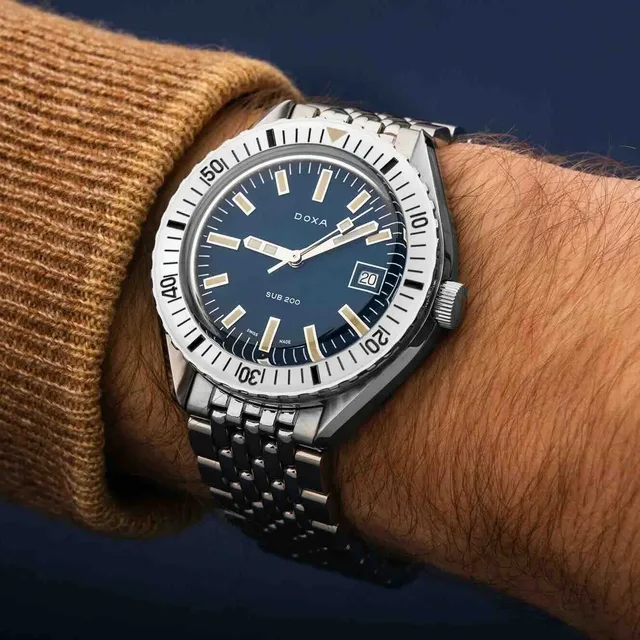 Doxa_SUB-200_sst_lifestyle_picture_FB_3