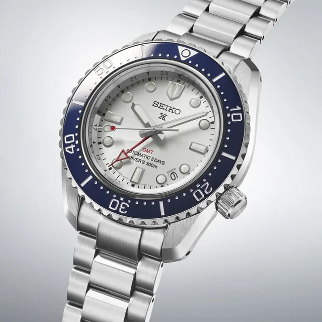 Seiko_Prospex-1968-Heritage-Automatic-GMT-Diver_SPB519J1_seitlich