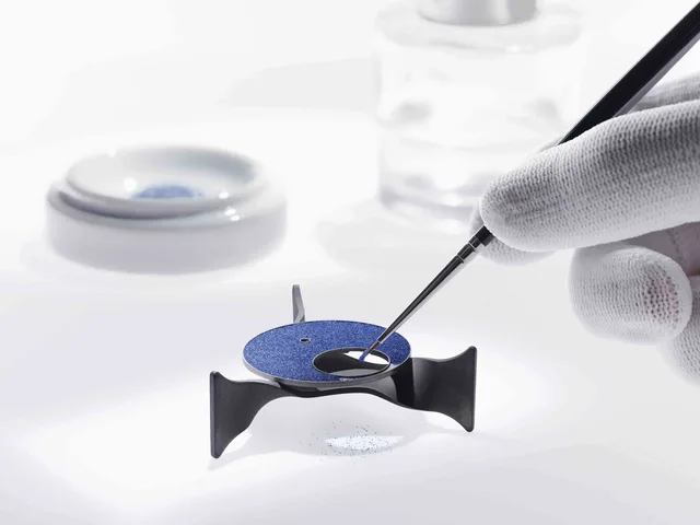Breguet_SF_TOURBILLON_SIDERAL_EMAILLAGE_V1_High_resolution__300_dpi___JPG__17366