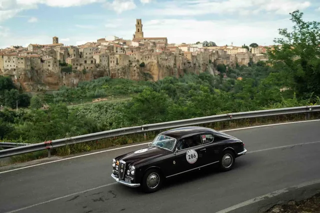 Mille-Miglia-2024-Pitigliano