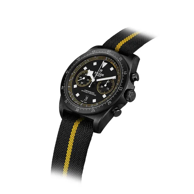 TUDOR_NP25_Pelagos_FXD_Chrono_Yellow_Packshot-1