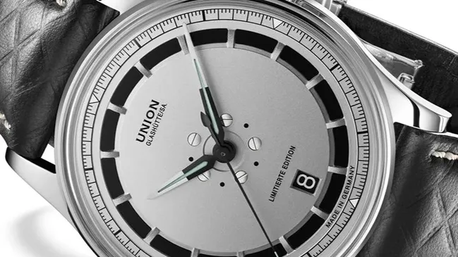 Union_Glashuette_Noramis_Datum_Limitierte_Edition_Deutschland_Klassik_2025_liegend (1)