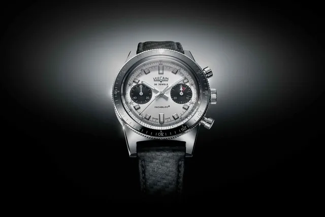 Vulcain Skindiver Chronograph - Panda Front Packshot Landscape