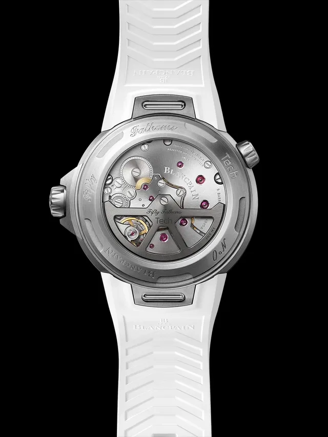 Blancpain_Fifty_Fathoms_5029_12B30_94A_white_back_RGB