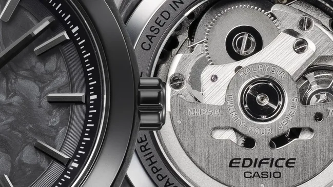 Casio_Edifice_EFK-100_beauty