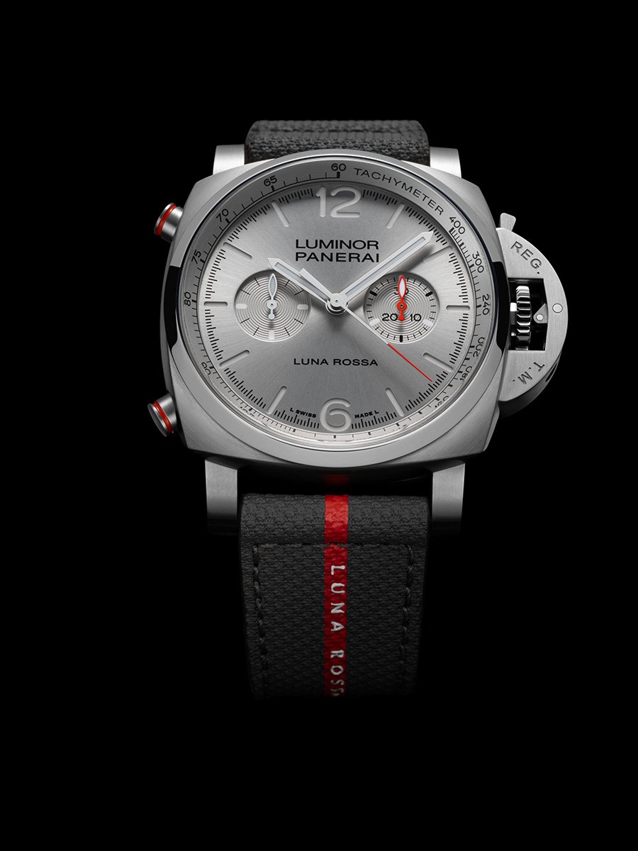 Panerai Luminor Luna Rosso Chrono PAM01768: Front