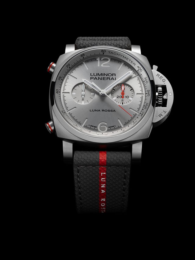 Panerai Luminor Luna Rosso Chrono PAM01768: Front