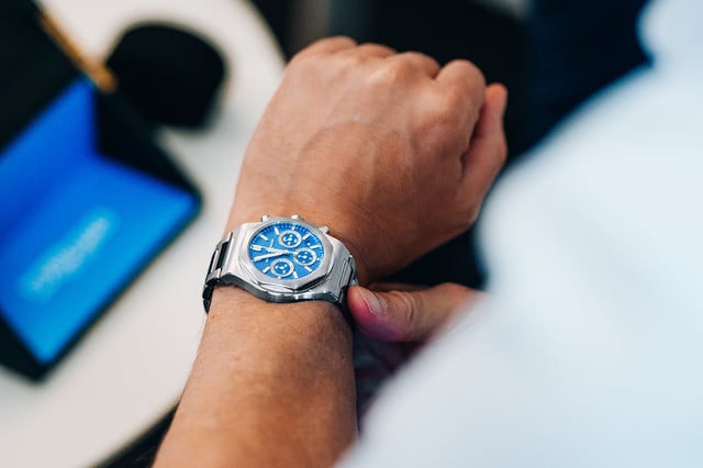 Girard-Perregaux Laureato Chronograph Williams Edition: title