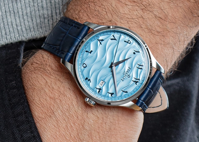 Perrelet: Weekend “Arctic Dunes”, Wristshot