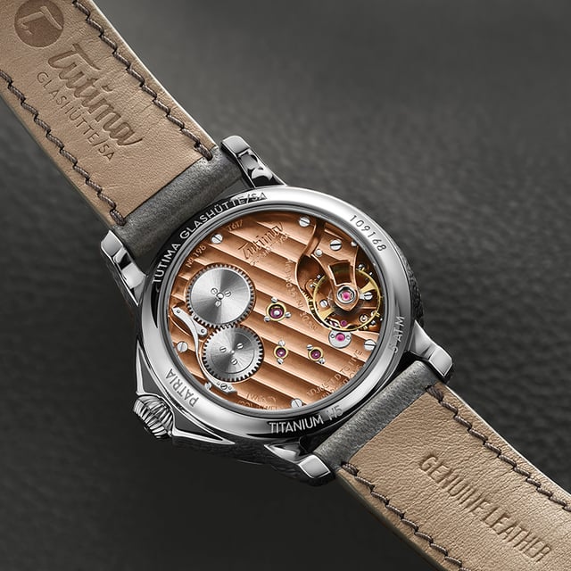 Tutima: Patria ref. 6612-11, case back