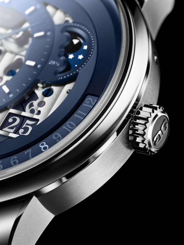 Glashuette_Original_Panomatic_Calendar_Detail.jpg