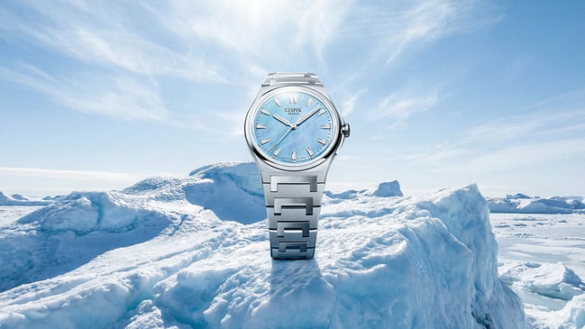 Czapek Antarctique Ice Could S, title