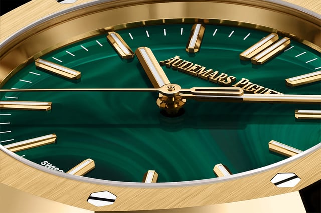 Audemars Piguet Royal Oak 37mm, ref. 15553BA.OO.1356BA.04, title