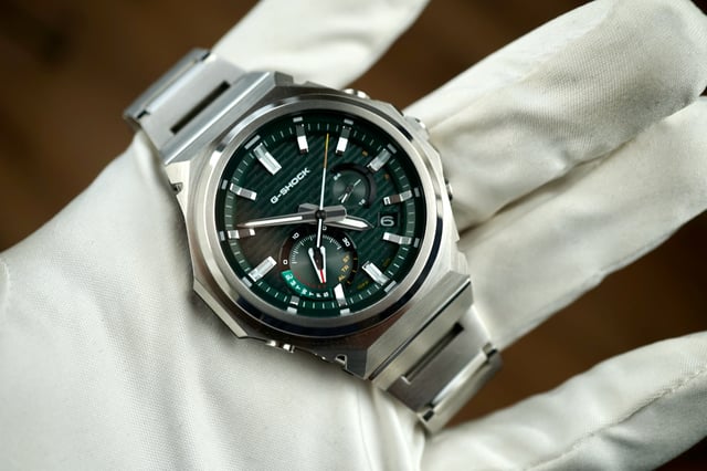 G-SHOCK G-Steel GSTB1000D-3A character