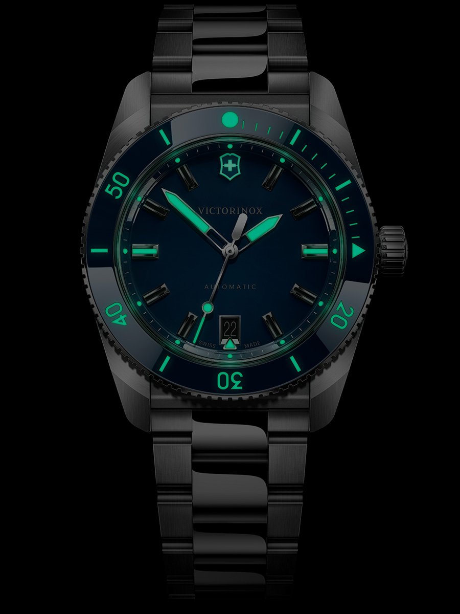 Victorinox Maverick Automatic: lumen