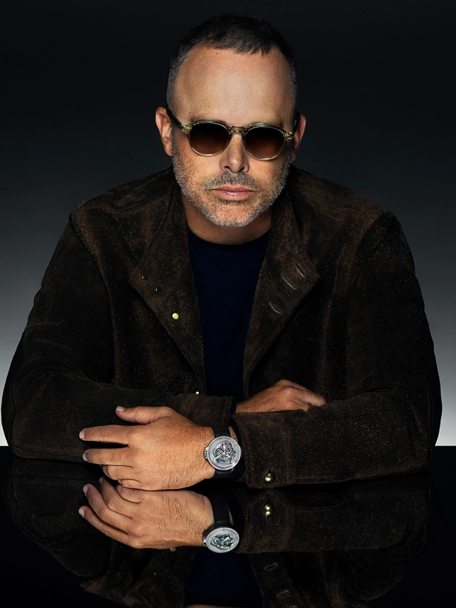 Hublot-MP-17-MECA-10-Arsham-Splash-Titanium-Sapphire_DANIEL ARSHAM 