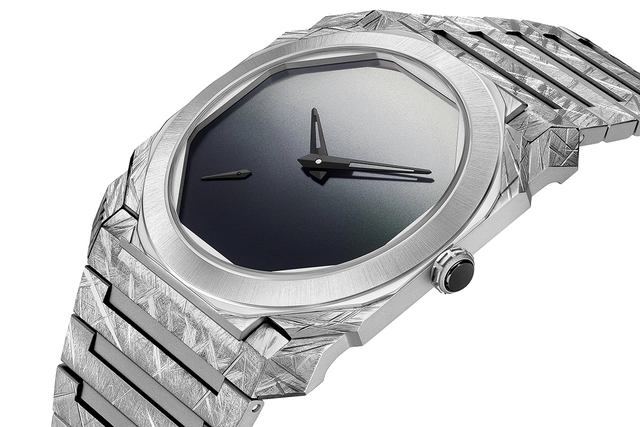 Bulgari_Octo_Finissimo_Lee Ufan x Bvlgari_Dial.jpg