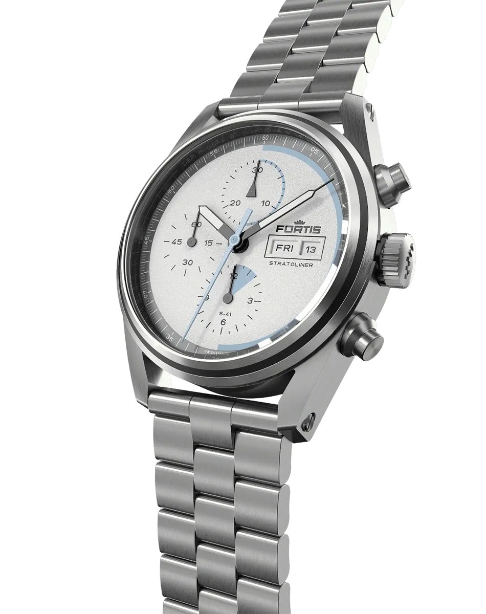 Fortis Stratoliner, robust tool watch with automatic movement