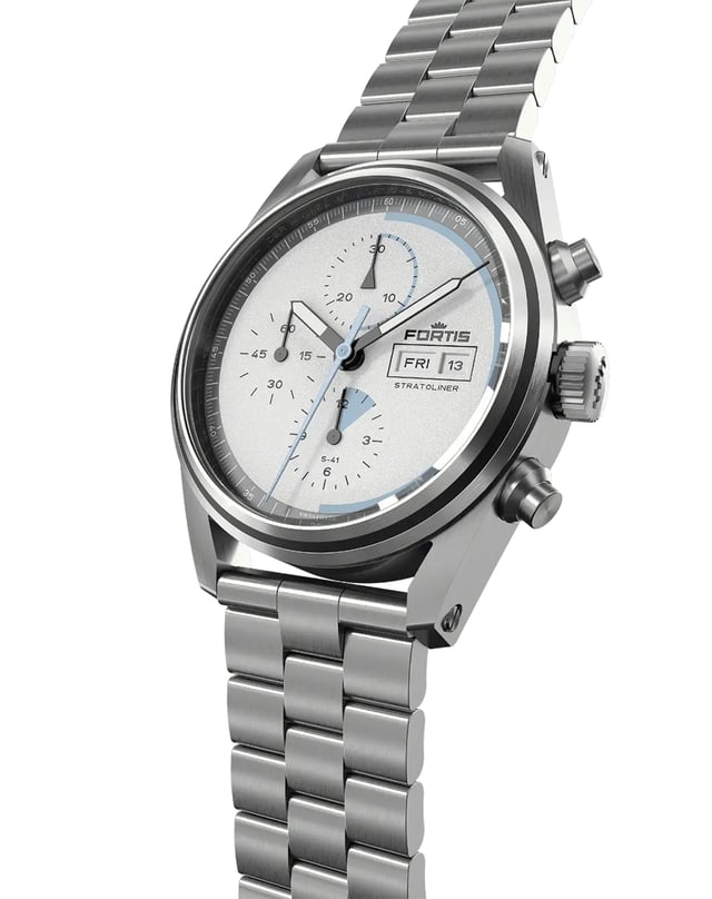 Fortis Stratoliner, robust tool watch with automatic movement
