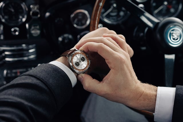 Breitling Top Time B01 Chronograph 41 Tribute to Aston Martin DB5, ref. AB0178121G1X1: wrist, title