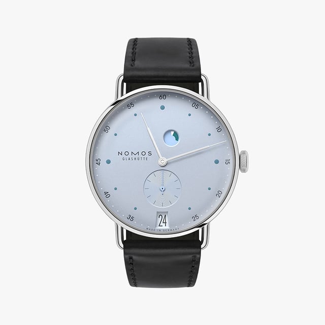 Nomos Metro date power reserve ice blue: front