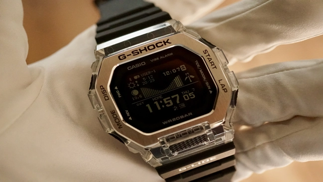 G-Shock G-Lide in hand