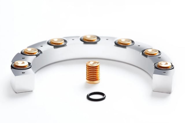 Ressence's proprietary bellows system