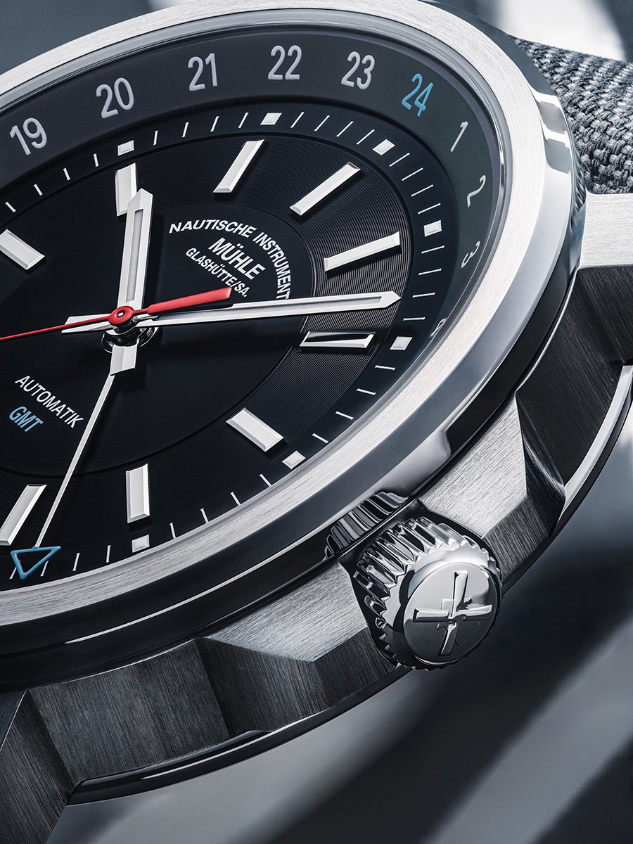 Mühle-Glashütte 29er Big GMT, dial