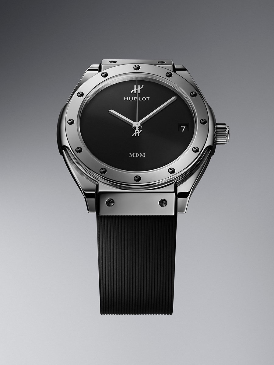 Hublot Classic Fusion Tributo White Gold: front