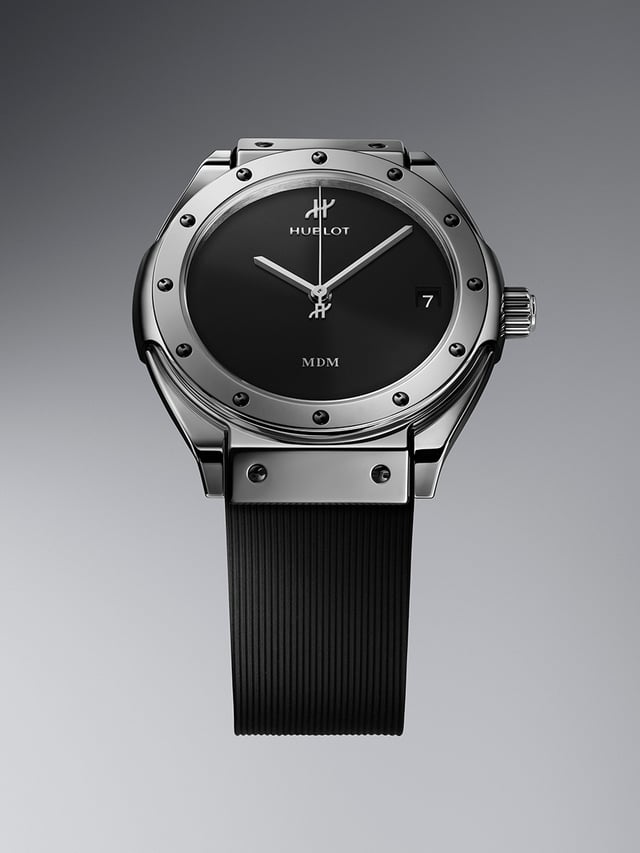 Hublot Classic Fusion Tributo White Gold: front