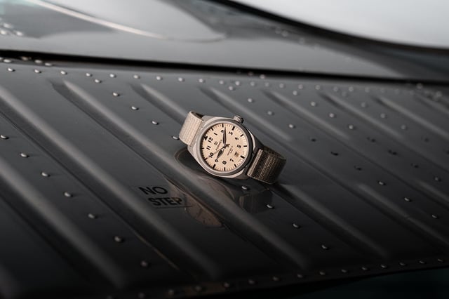 Formex AirField 40mm Automatic: title