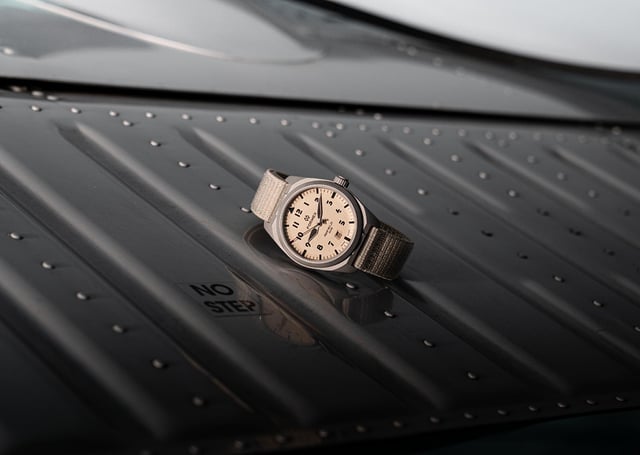 Formex AirField 40mm Automatic: title